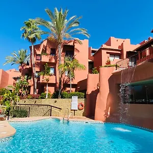  Apartamento Two-room In Elviria Near The With Parking